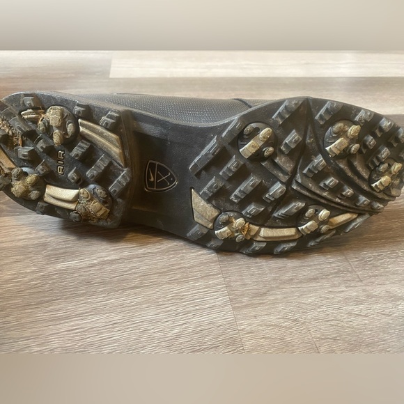 Women’s Nike Air spiked golf shoes - Picture 4 of 5
